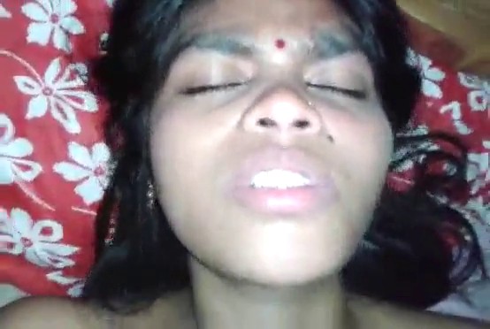 Deshi Bhabhi Painfull sex video See MMS Sex