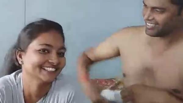 Bihari ladhki rupa aur uski boyfriend ki chut farr chudai clip