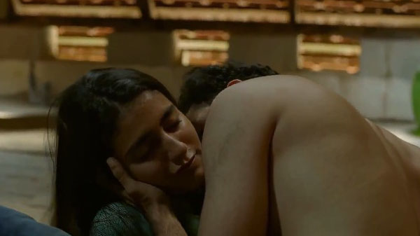 South cute actress priya prakash viral leaked mms video